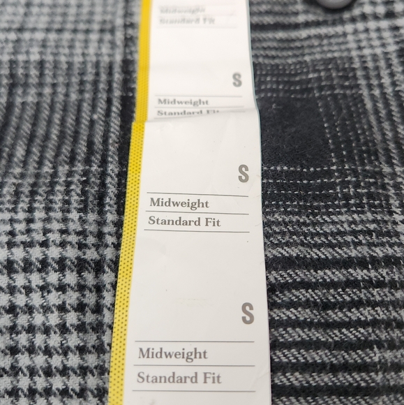 Men's Mid-Weight Flannel Long Sleeve Button-Down Shirt - Goodfellow & Co Black S - Picture 10 of 14